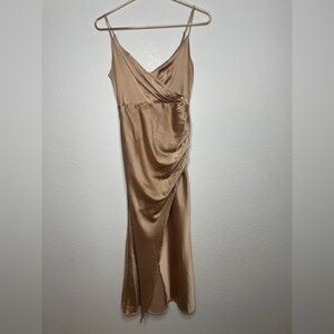 Hello Molly dress midi sz 4 tan